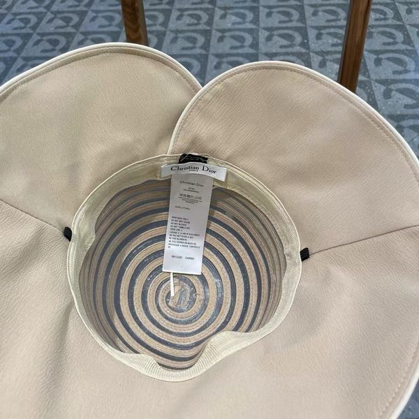 D*ior Hats Top XX250408-23