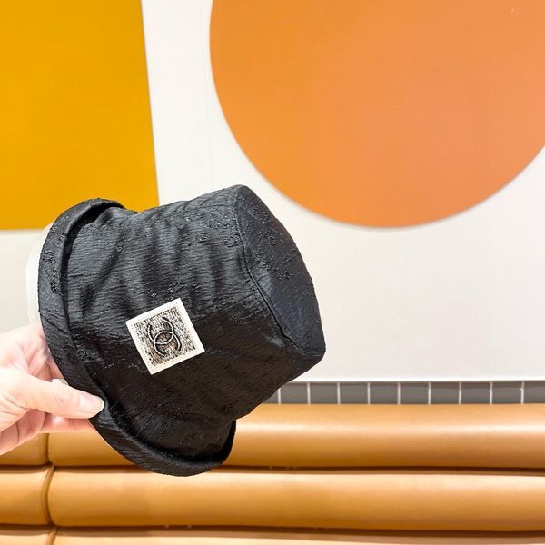 C*hanel  Hats Top XX20250408-37