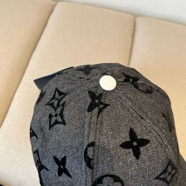 L*ouis V*uitton  Hats Top XX20250408-50