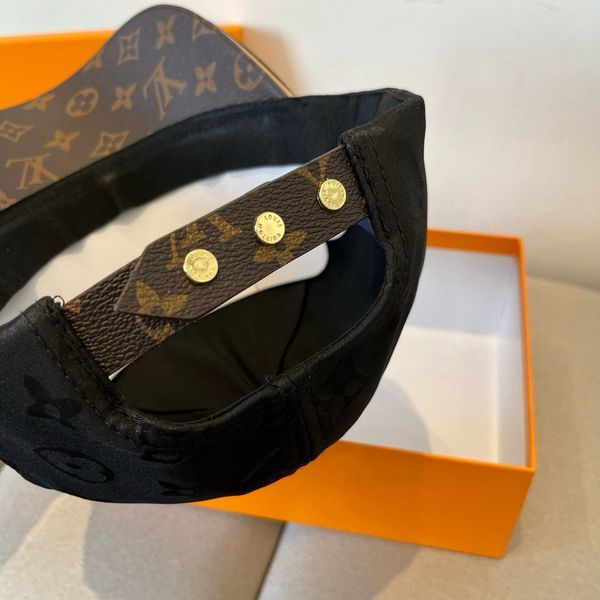 L*ouis V*uitton  Hats Top XX20250408-56