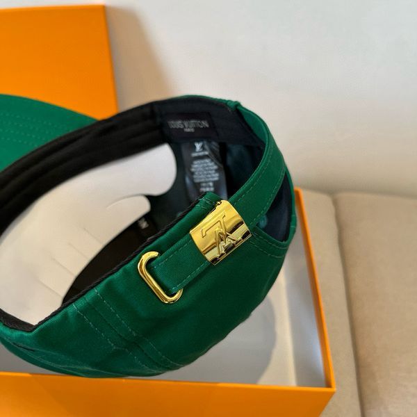 L*ouis V*uitton  Hats Top XX20250408-57