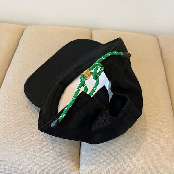 M*iu Miu  Hats Top XX250408-65