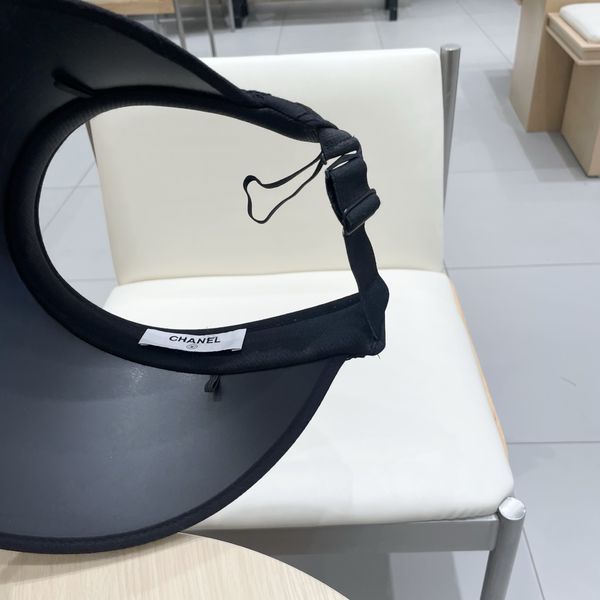 C*hanel  Hats Top XX20250409-8