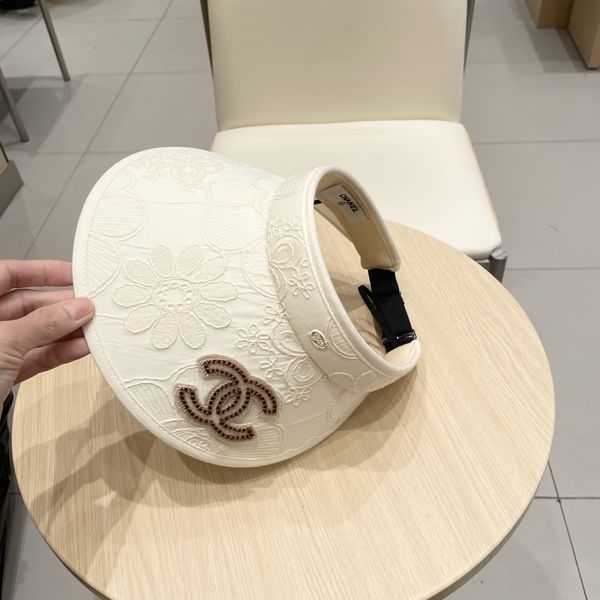 C*hanel  Hats Top XX20250409-8