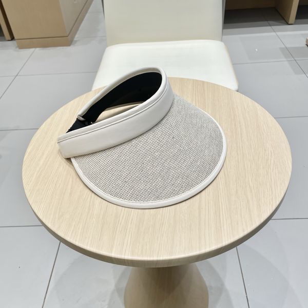 D*ior Hats Top XX250409-19