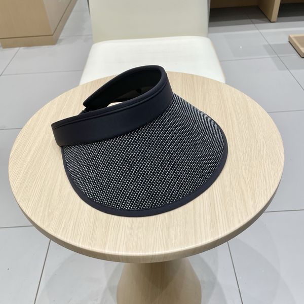 D*ior Hats Top XX250409-19