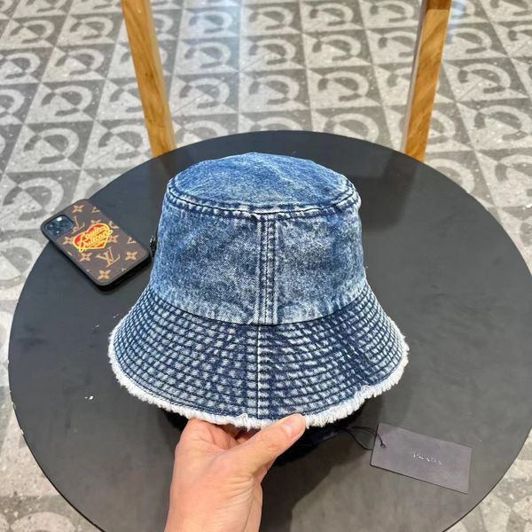 Parda Hats Top XX20250409-29