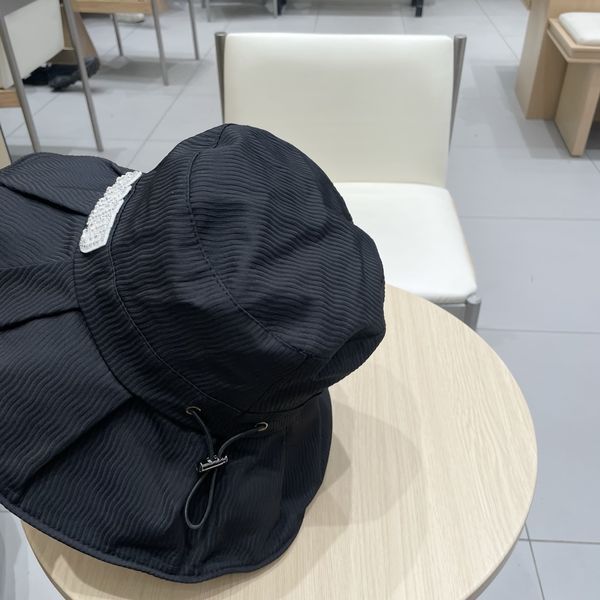 M*iu Miu  Hats Top XX250409-31