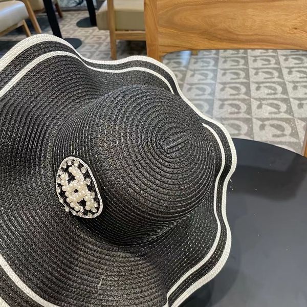 C*hanel  Hats Top XX20250409-37