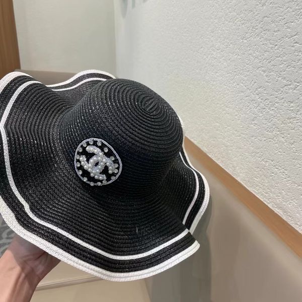 C*hanel  Hats Top XX20250409-37