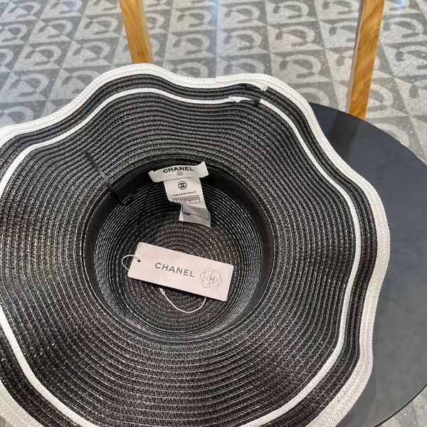 C*hanel  Hats Top XX20250409-39