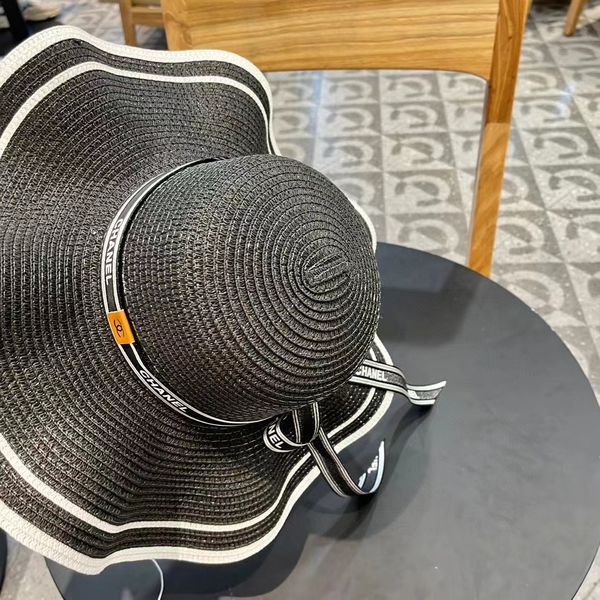 C*hanel  Hats Top XX20250409-39