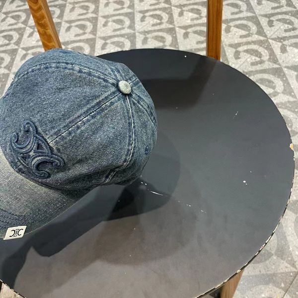 C*eline  Hats Top XX20250409-46