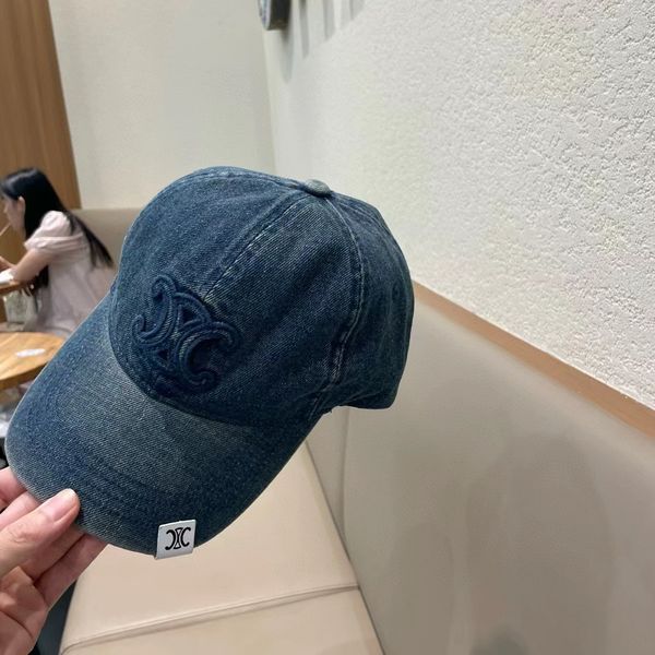 C*eline  Hats Top XX20250409-46