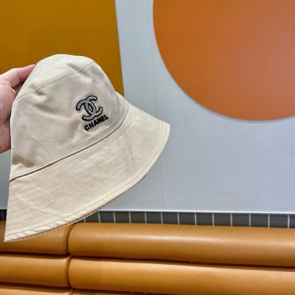C*hanel  Hats Top XX20250409-51