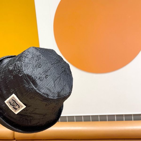 C*hanel  Hats Top XX20250409-54