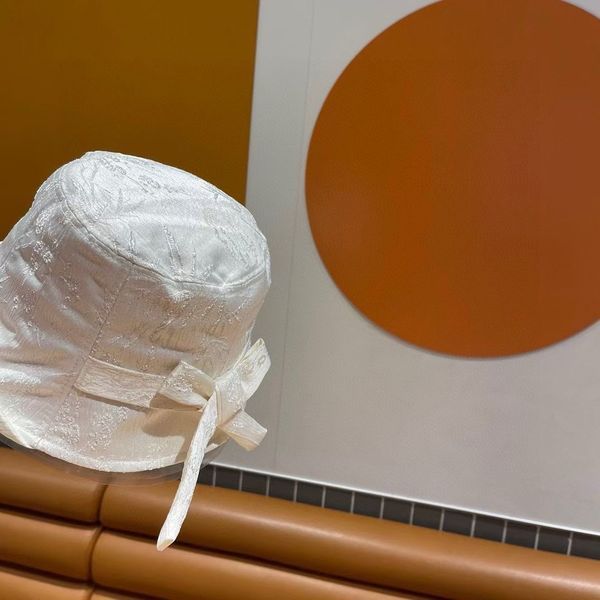 C*hanel  Hats Top XX20250409-54