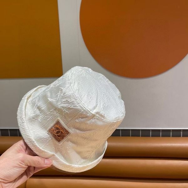 C*hanel  Hats Top XX20250409-54