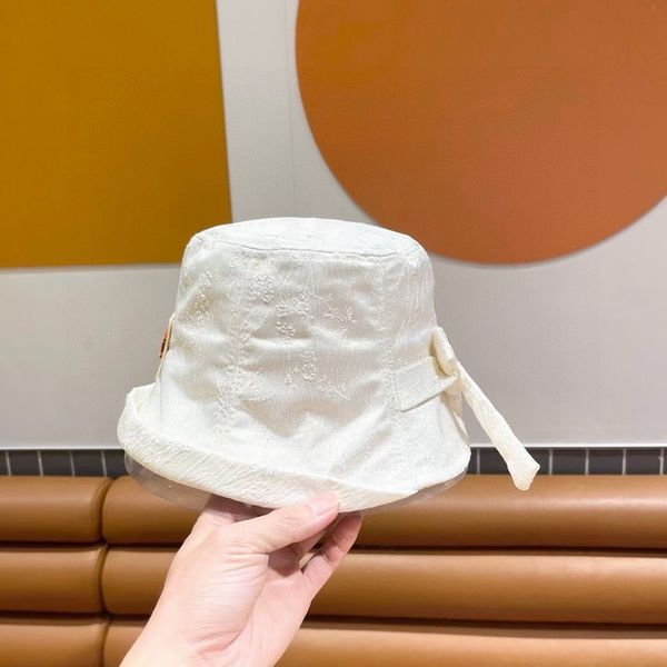 C*hanel  Hats Top XX20250409-54