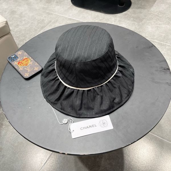 C*hanel  Hats Top XX20250409-57