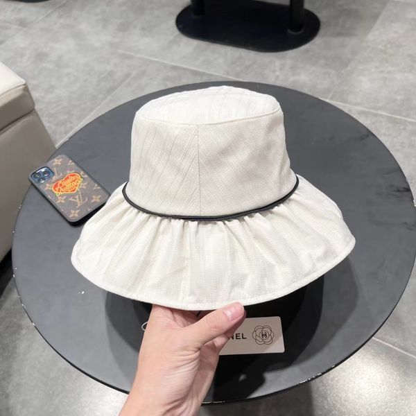 C*hanel  Hats Top XX20250409-57