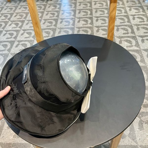 C*hanel  Hats Top XX20250409-60