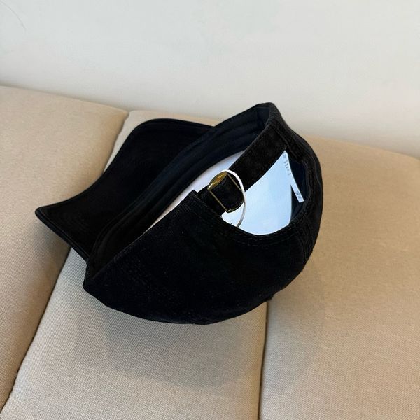 A*lo  Hats Top XX20250410-3