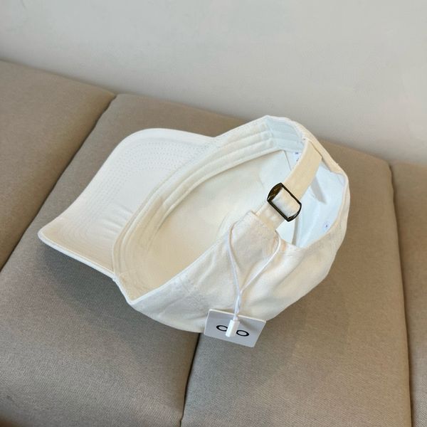 A*lo  Hats Top XX20250410-3