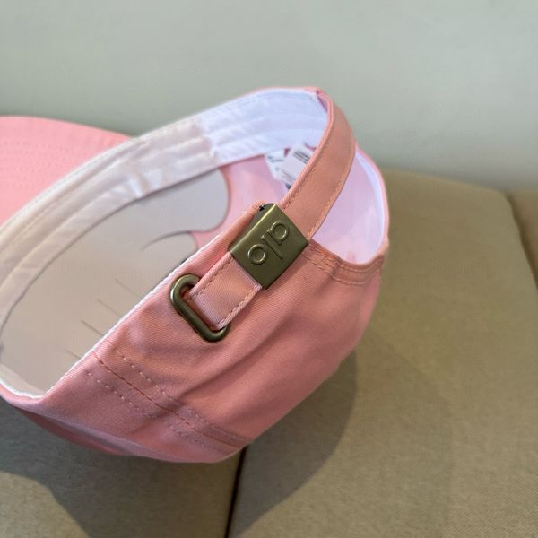 A*lo  Hats Top XX20250410-4