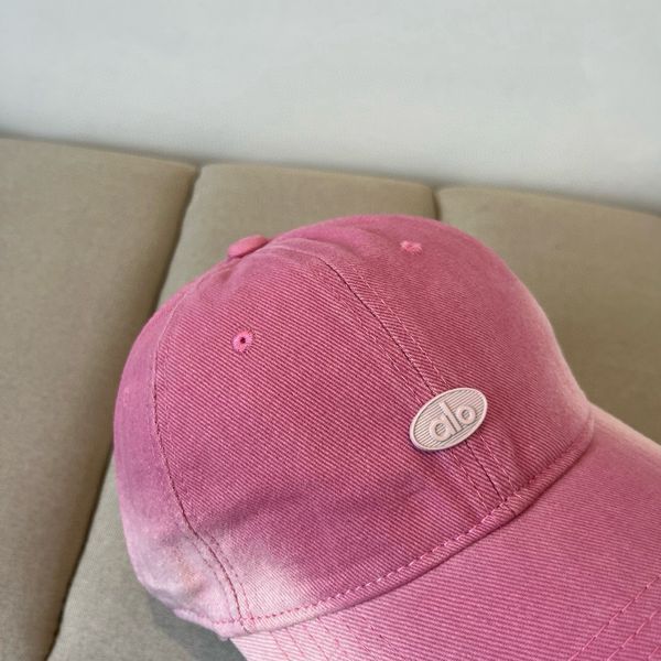 A*lo  Hats Top XX20250410-6