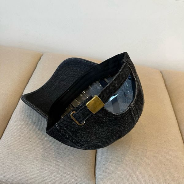 C*alvin Klein  Hats Top XX20250410-10