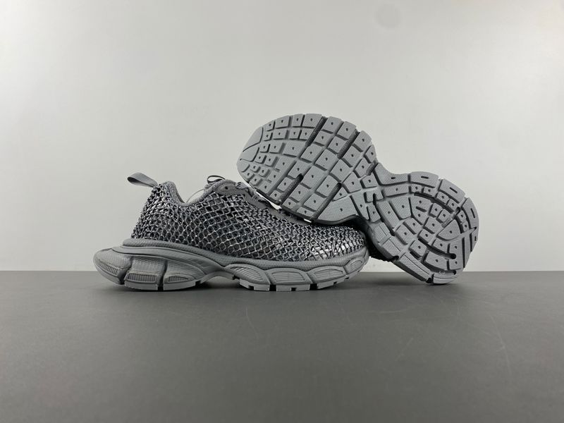 B*alenciaga Sneaker Low AM20250410-2