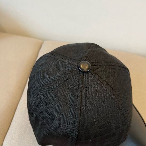 F*endi  Hats Top XX250410-22