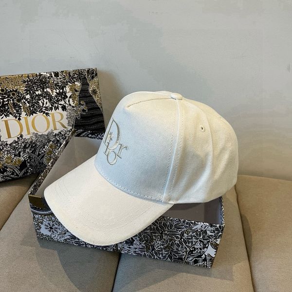 F*endi  Hats Top XX250410-23