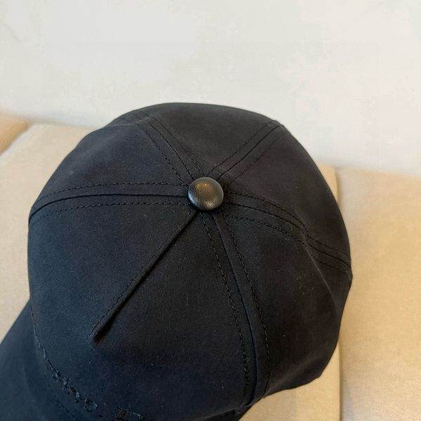 D*ior Hats Top XX250410-24