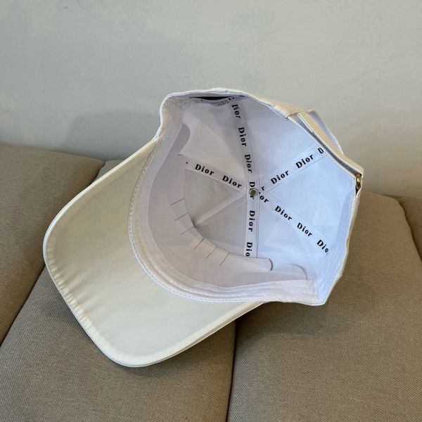 D*ior Hats Top XX250410-24