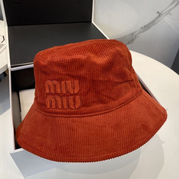 M*iuMiu  Hats Top XX20250411-12