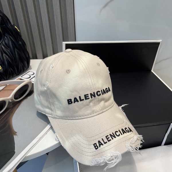 B*alenciaga  Hats Top XX20250411-13