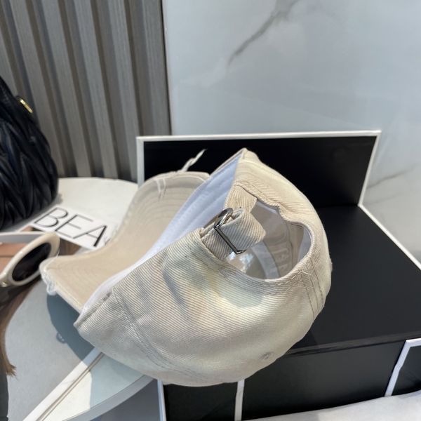 B*alenciaga  Hats Top XX20250411-13