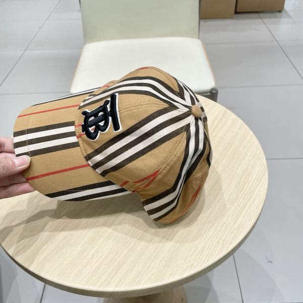 B*urberry  Hats Top XX20250411-14