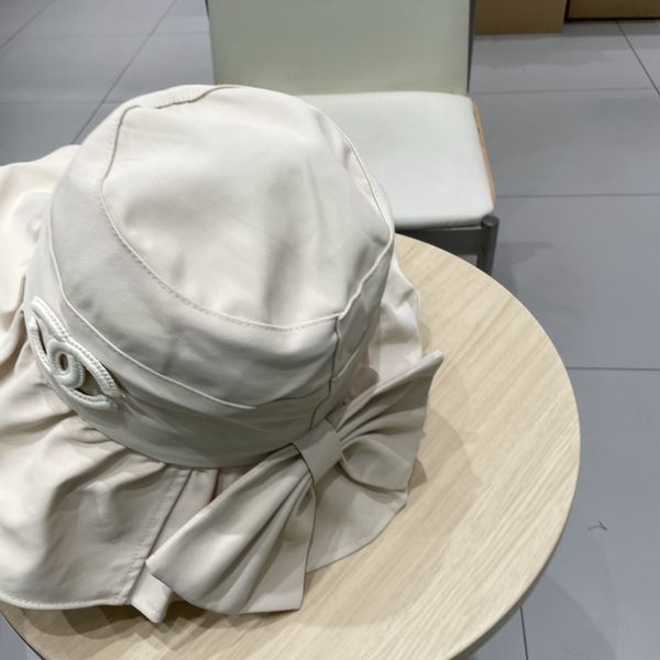 C*hanel  Hats Top XX20250411-16