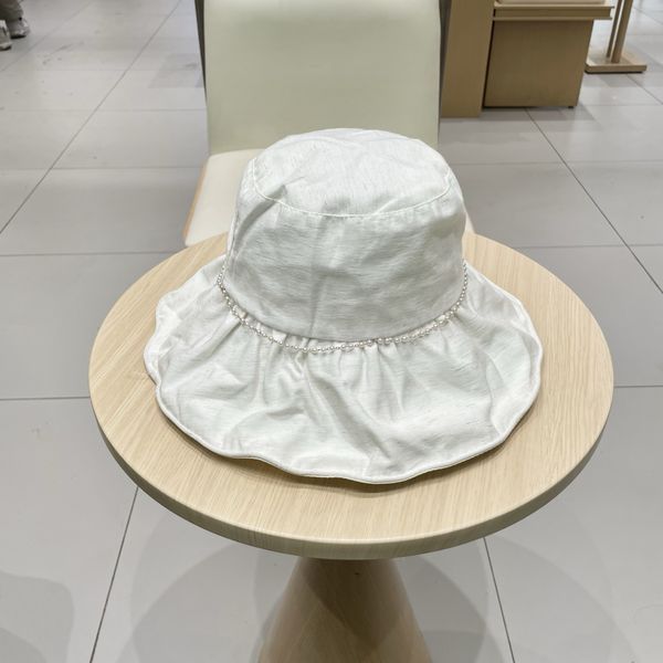 C*hanel  Hats Top XX20250411-18