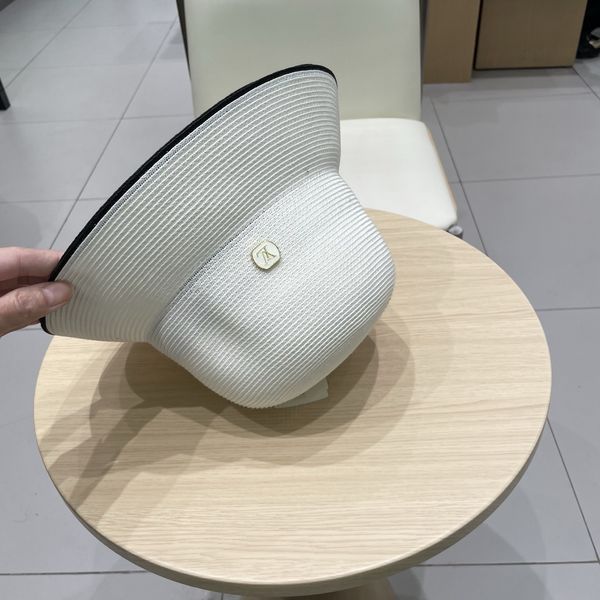 L*ouis V*uitton  Hats Top XX20250411-20