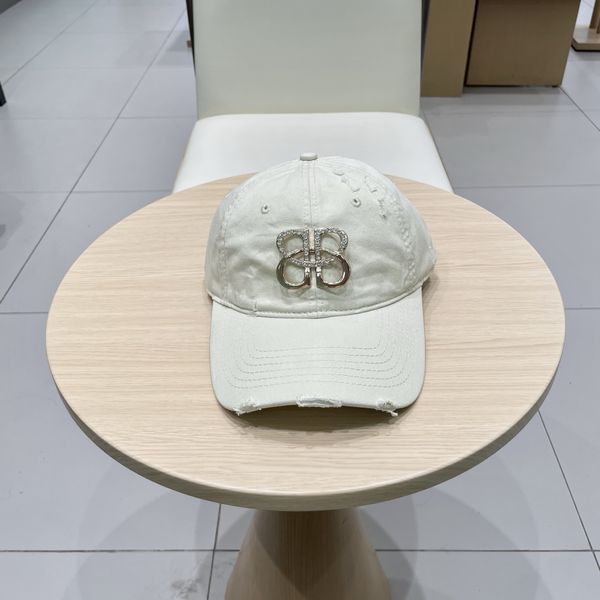 B*alenciaga  Hats Top XX20250411-21