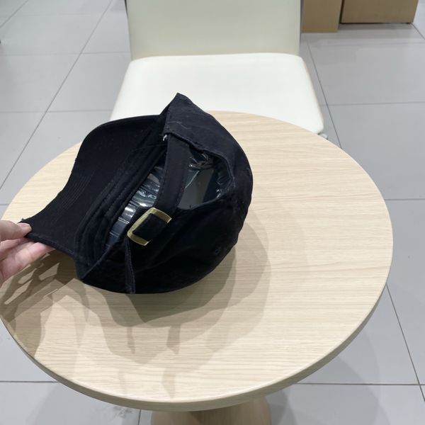 B*alenciaga  Hats Top XX20250411-21