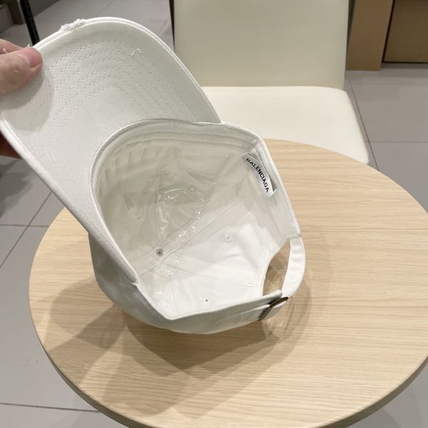 B*alenciaga  Hats Top XX20250411-21