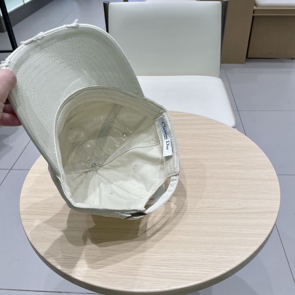 B*alenciaga  Hats Top XX20250411-21