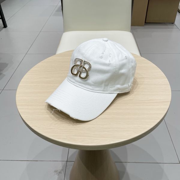 B*alenciaga  Hats Top XX20250411-21