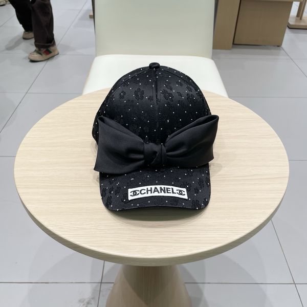 C*hanel  Hats Top XX20250411-22