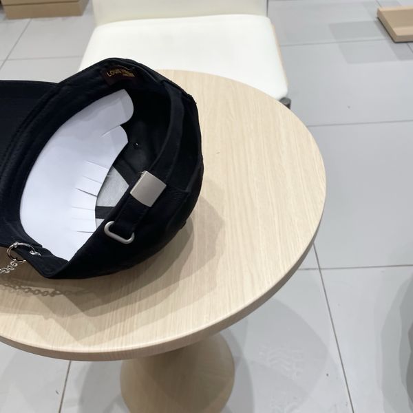 L*ouis V*uitton  Hats Top XX20250411-23